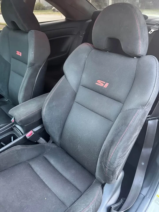 2009 Honda Civic Si 8th Gen - Image 10 of 12