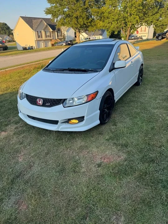 2009 Honda Civic Si 8th Gen - Image 3 of 12