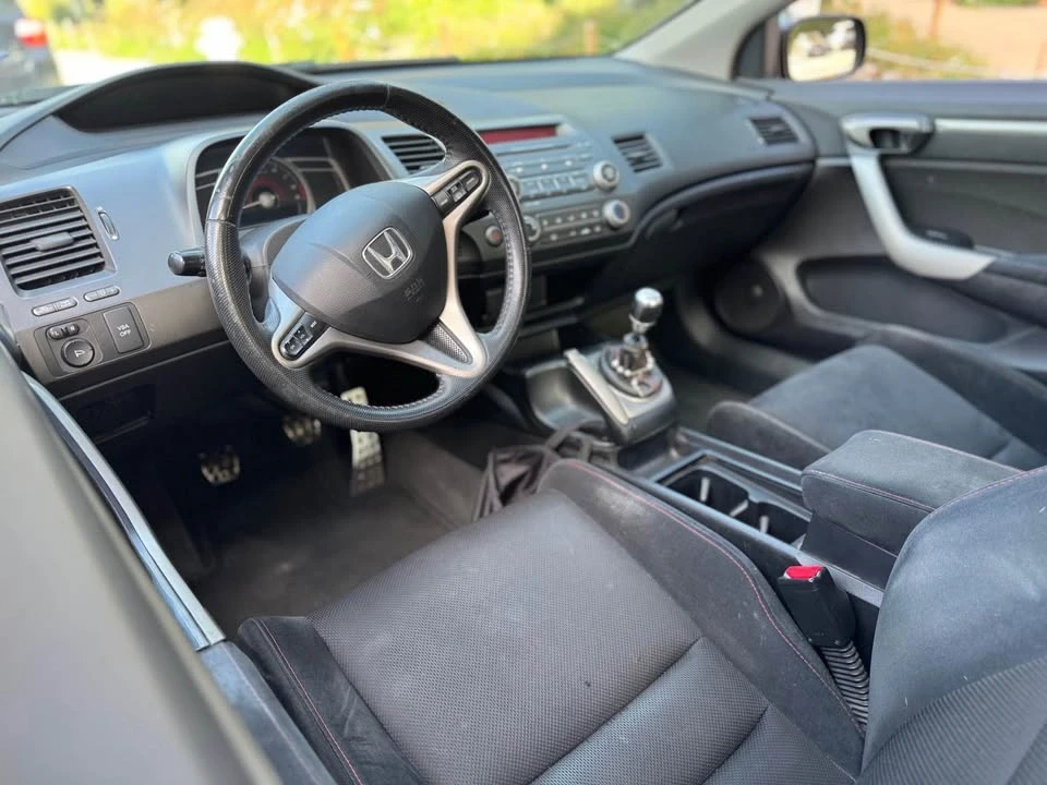 2009 Honda Civic Si 8th Gen - Image 8 of 15