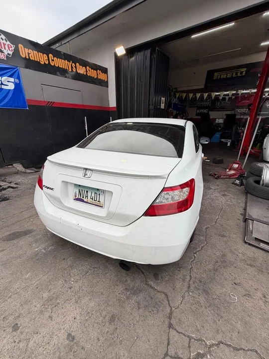 2009 Honda Civic Si 8th Gen - Image 2 of 10