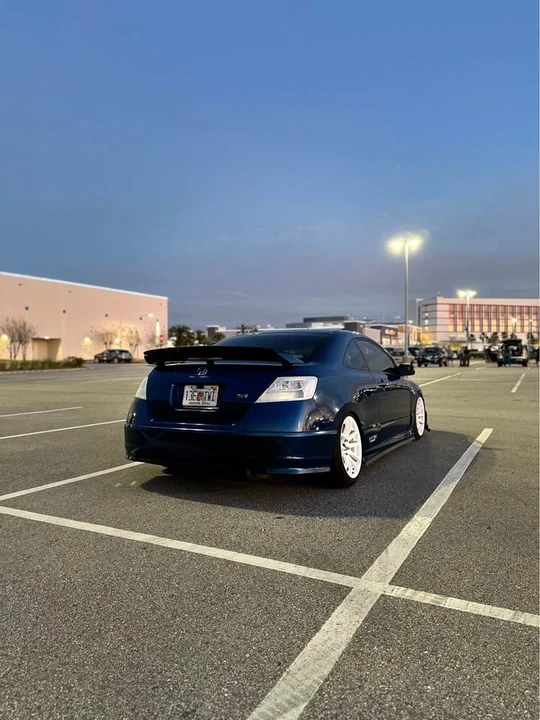 2009 Honda Civic Si 8th Gen - Image 3 of 8