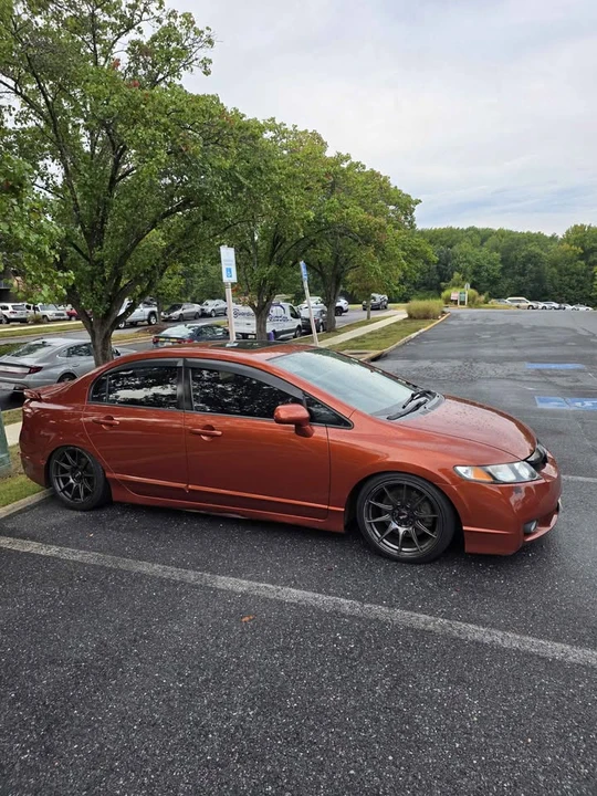 2009 Honda Civic Si 8th Gen - Image 2 of 8