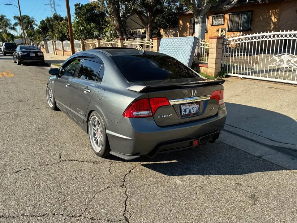 2009 Honda Civic Si 8th Gen - Image 11 of 13
