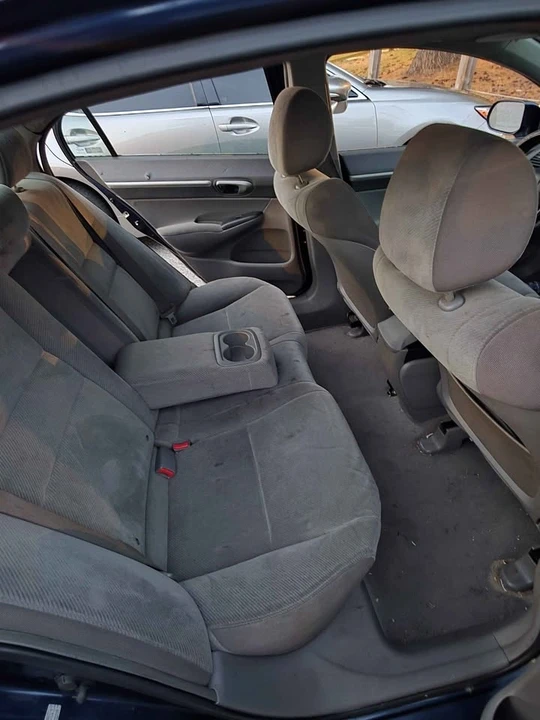 2009 Honda Civic 8th Gen - Image 6 of 8