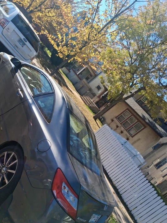 2009 Honda Civic 8th Gen - Image 6 of 9