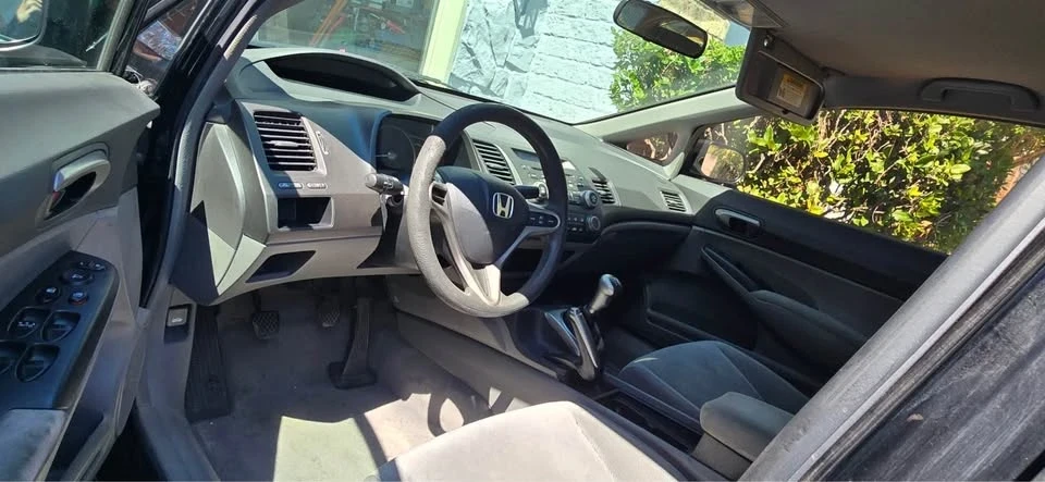 2009 Honda Civic 8th Gen - Image 7 of 9