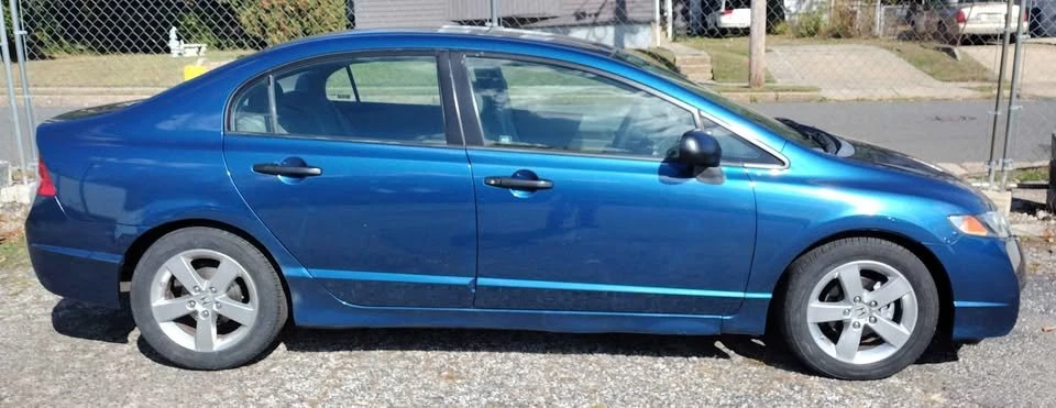 2009 Honda Civic 8th Gen - Image 4 of 15