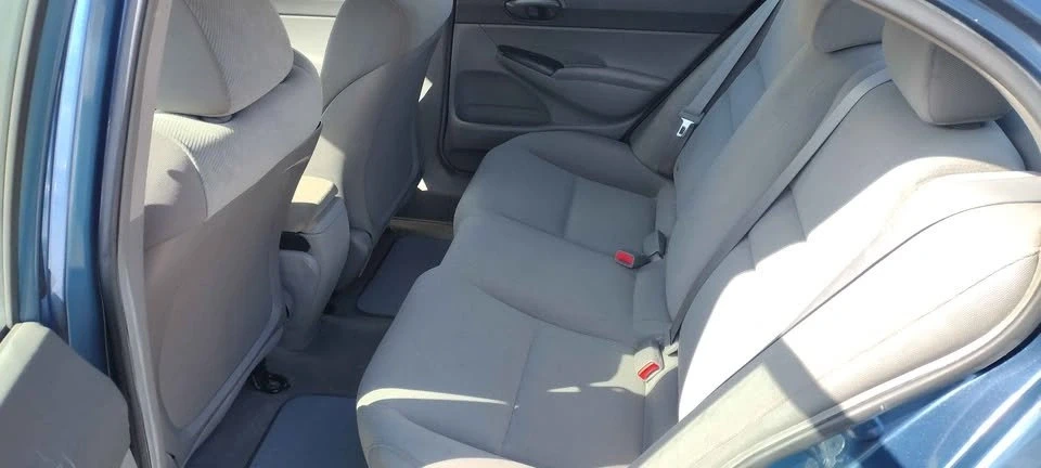 2009 Honda Civic 8th Gen - Image 7 of 16