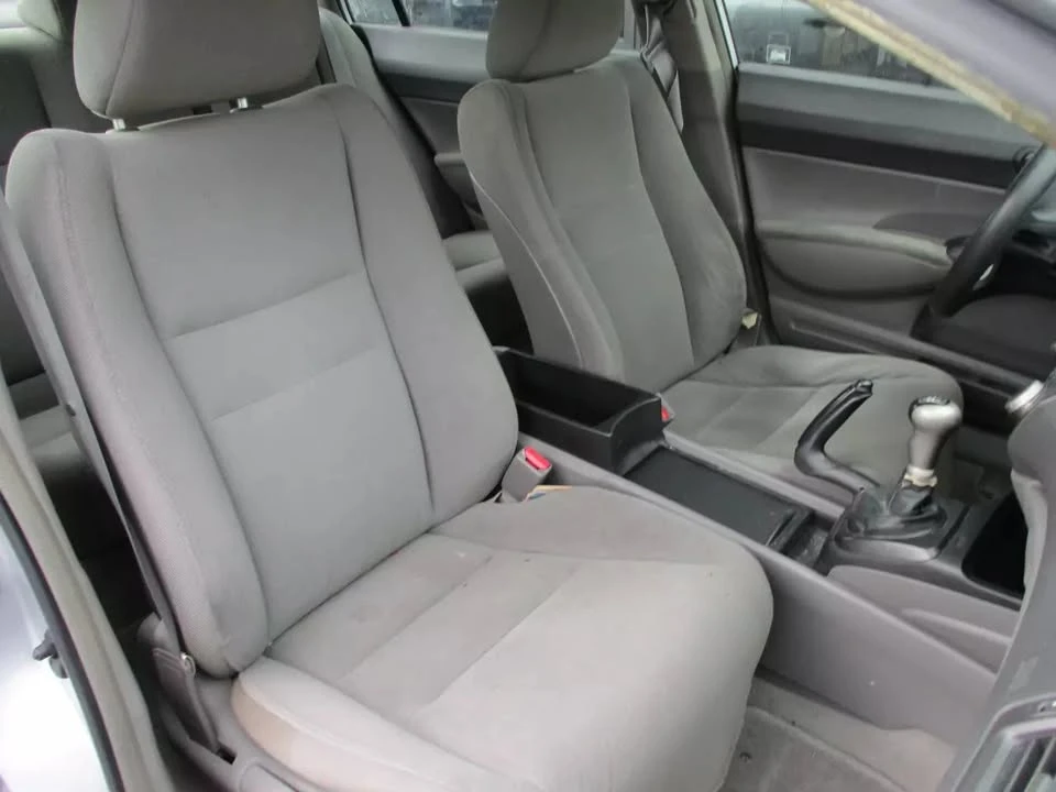 2009 Honda Civic 8th Gen - Image 10 of 12