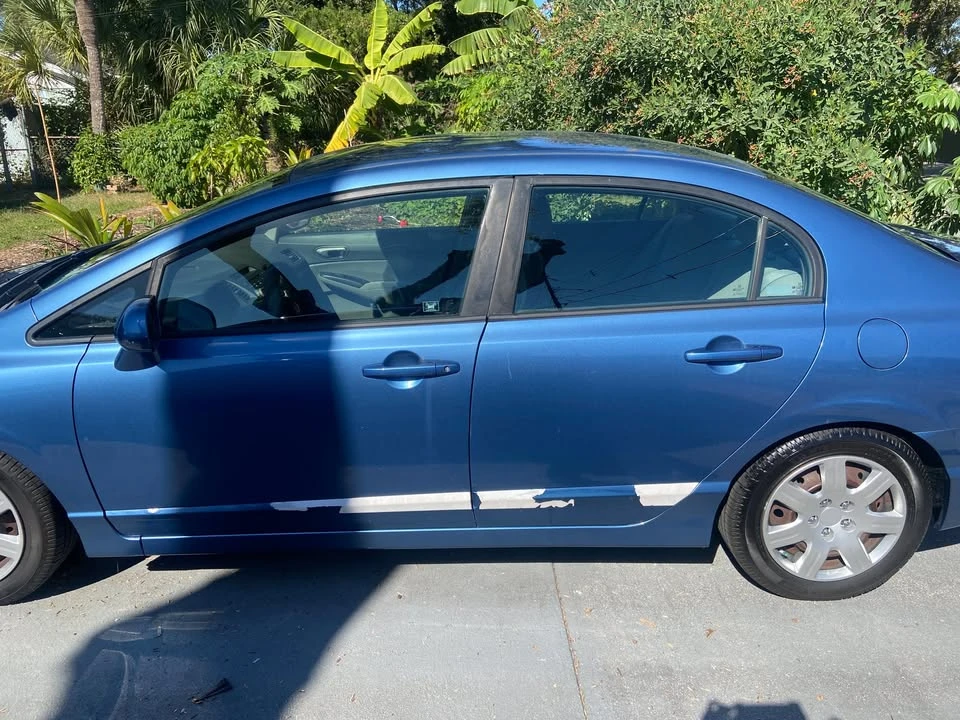 2009 Honda Civic 8th Gen - Image 3 of 11