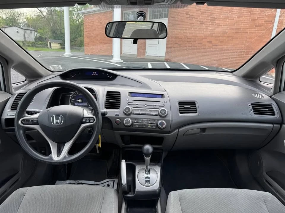 2009 Honda Civic 8th Gen - Image 15 of 19