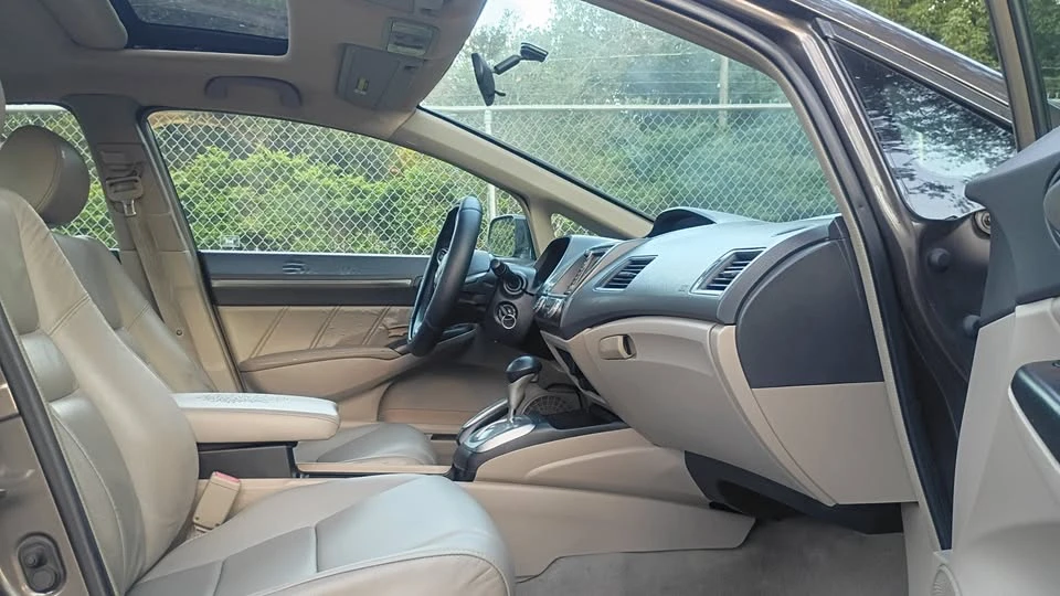 2009 Honda Civic 8th Gen - Image 11 of 18