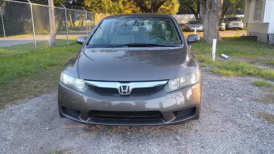 2009 Honda Civic 8th Gen - Image 7 of 18