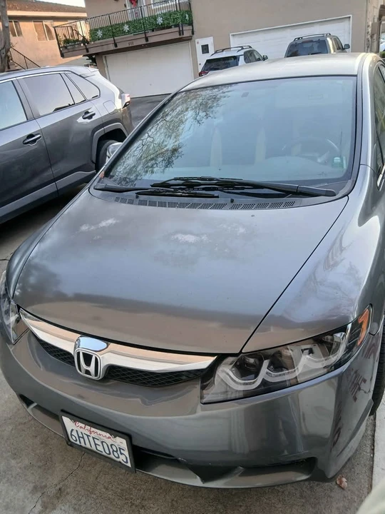 2009 Honda Civic 8th Gen - Image 3 of 7