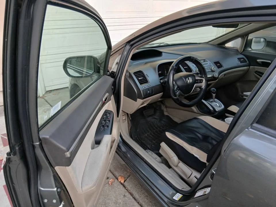 2009 Honda Civic 8th Gen - Image 5 of 7