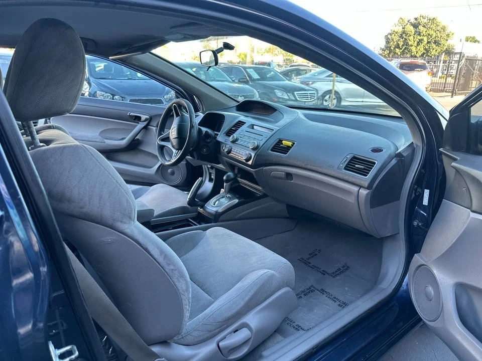 2009 Honda Civic 8th Gen - Image 8 of 14