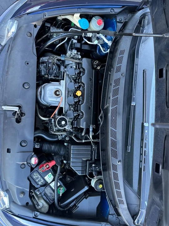 2009 Honda Civic 8th Gen - Image 10 of 14