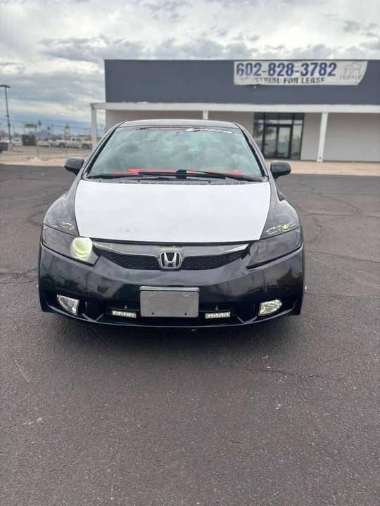 2009 Honda Civic 8th Gen - Image 2 of 9