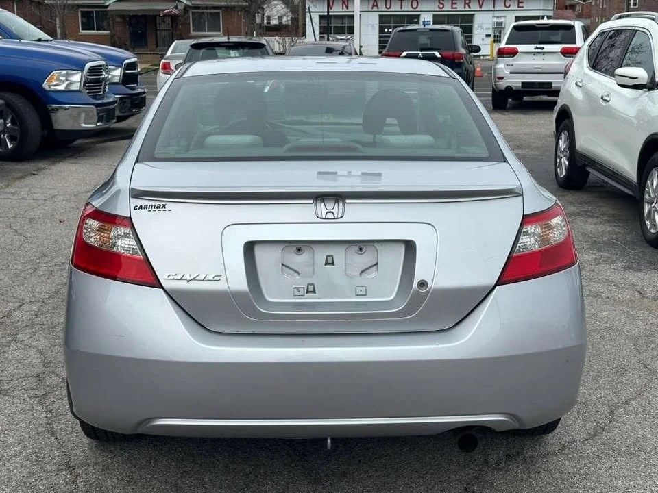 2009 Honda Civic 8th Gen - Image 9 of 20
