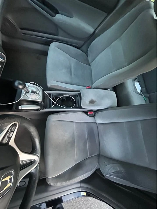 2009 Honda Civic 8th Gen - Image 10 of 14
