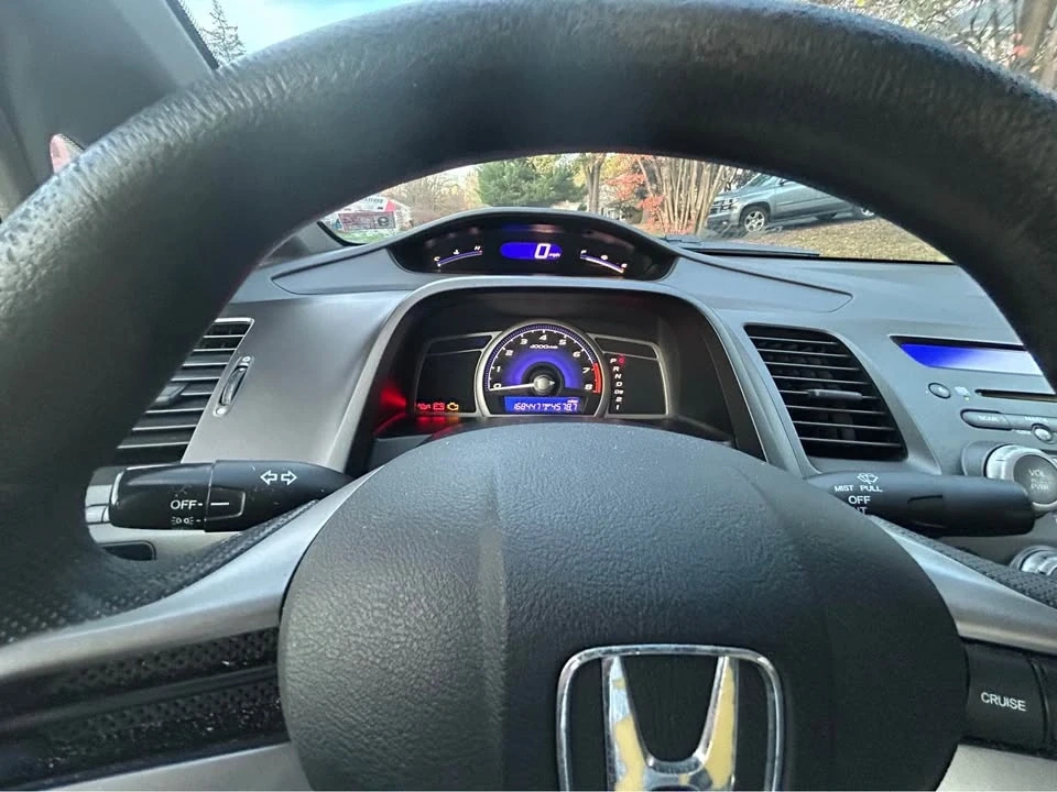 2009 Honda Civic 8th Gen - Image 6 of 14