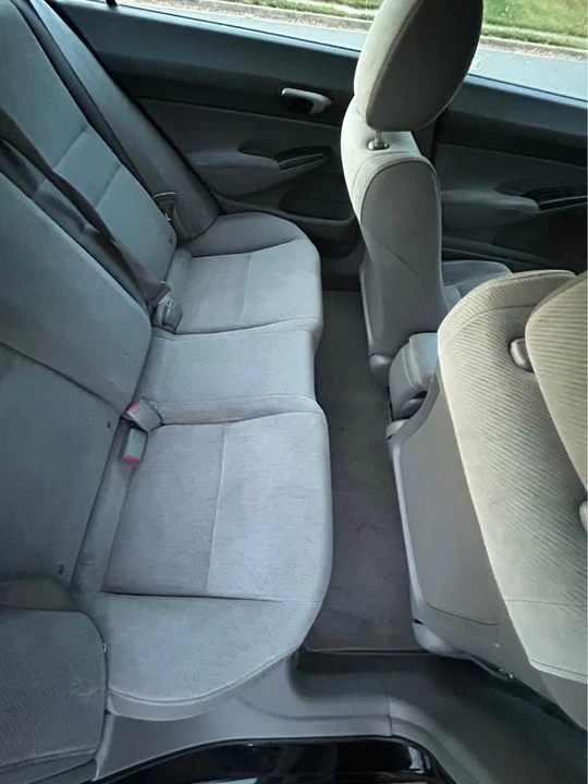 2009 Honda Civic 8th Gen - Image 9 of 14