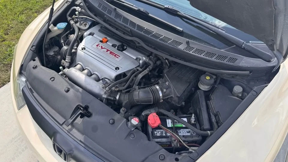 2009 Honda Civic Si 8th Gen - Image 8 of 17