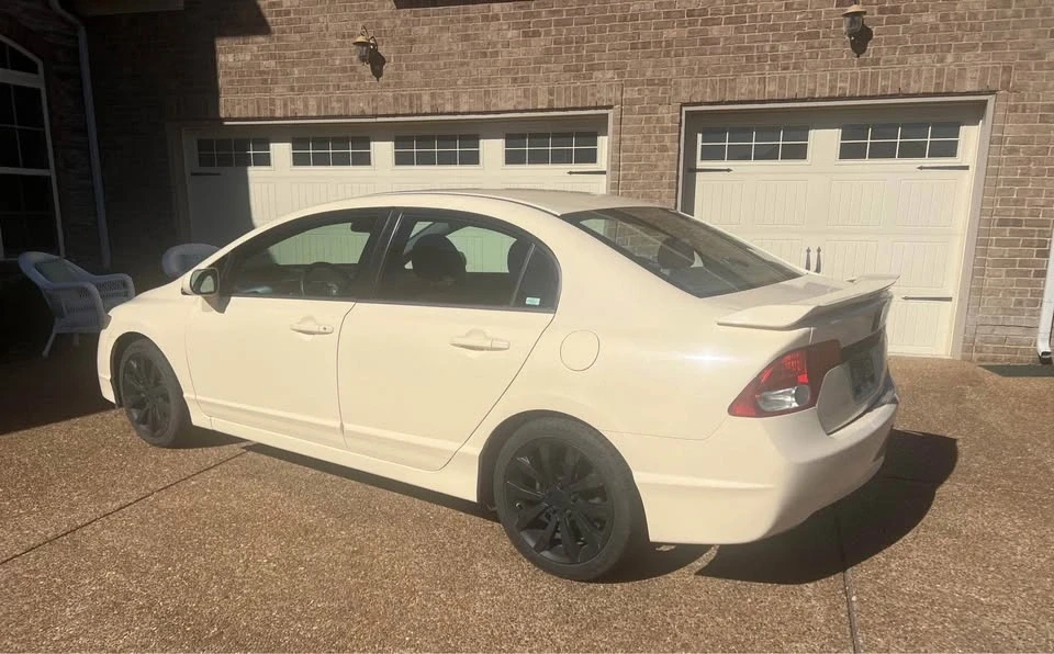 2009 Honda Civic Si 8th Gen - Image 2 of 17