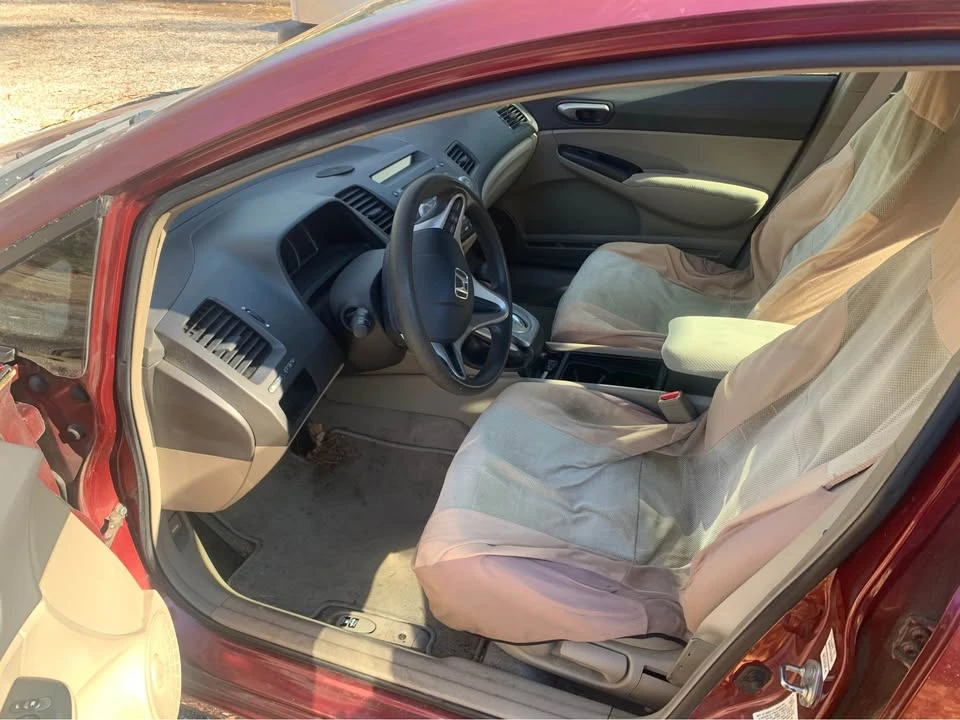 2009 Honda Civic 8th Gen - Image 2 of 4