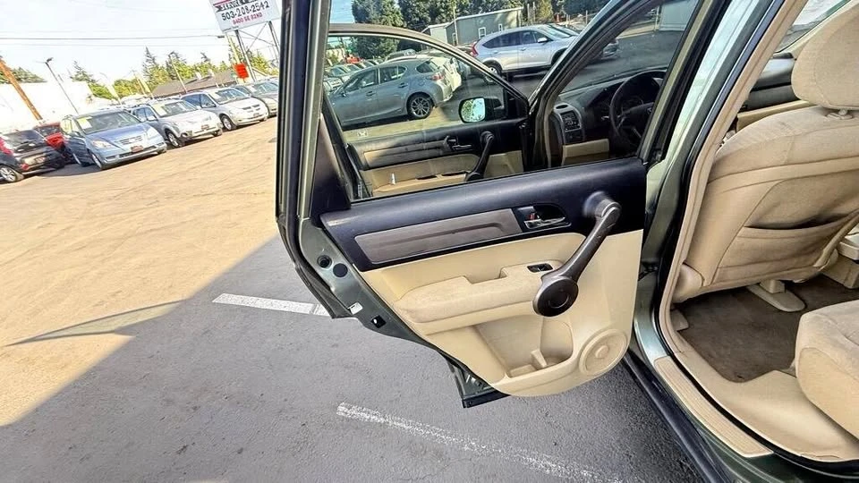 2009 Honda CR-V 3rd Gen - Image 10 of 15