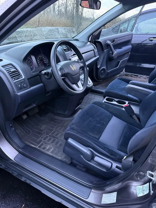 2009 Honda CR-V 3rd Gen - Image 8 of 9