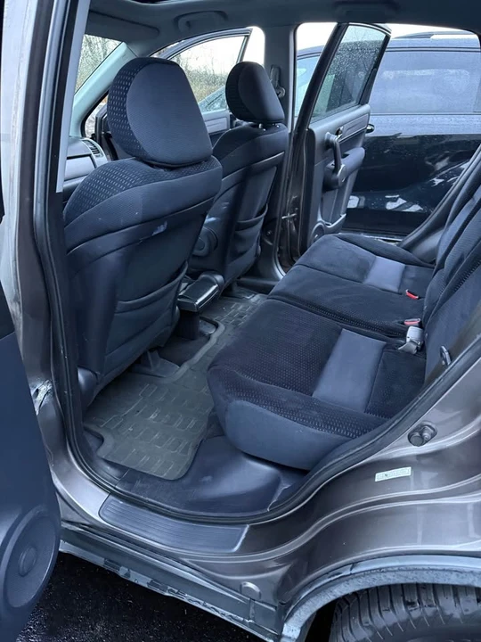 2009 Honda CR-V 3rd Gen - Image 9 of 9