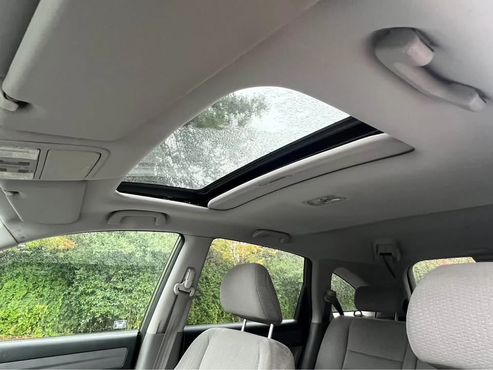 2009 Honda CR-V 3rd Gen - Image 13 of 18