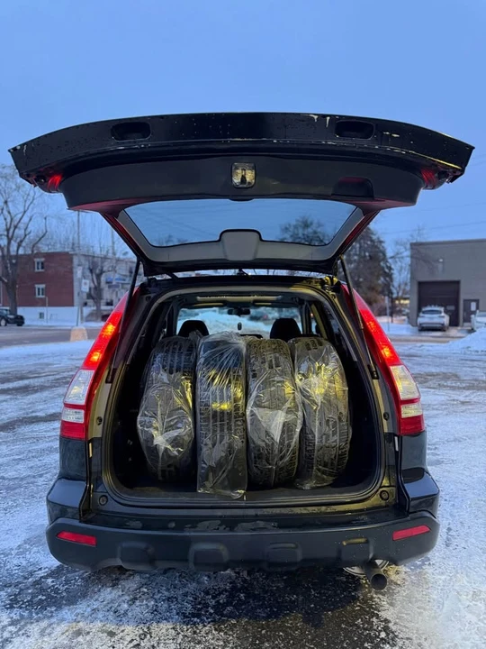 2009 Honda CR-V 3rd Gen - Image 6 of 16