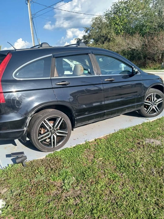 2009 Honda CR-V 3rd Gen - Image 10 of 10