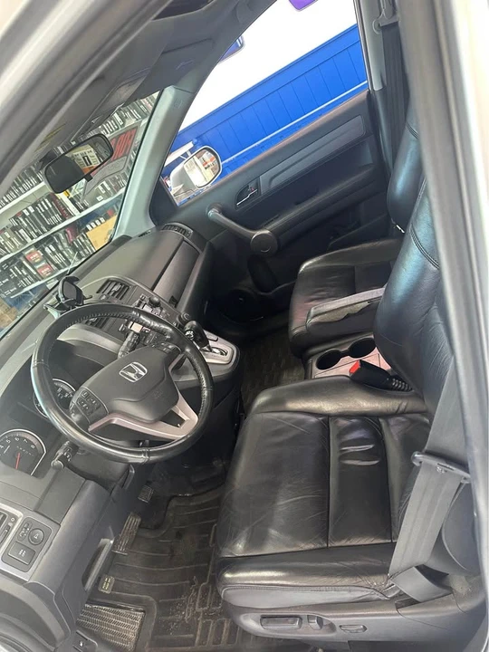 2009 Honda CR-V 3rd Gen - Image 4 of 6