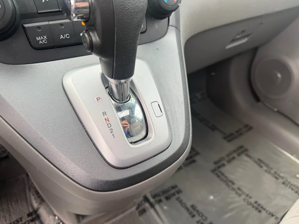 2009 Honda CR-V 3rd Gen - Image 13 of 15