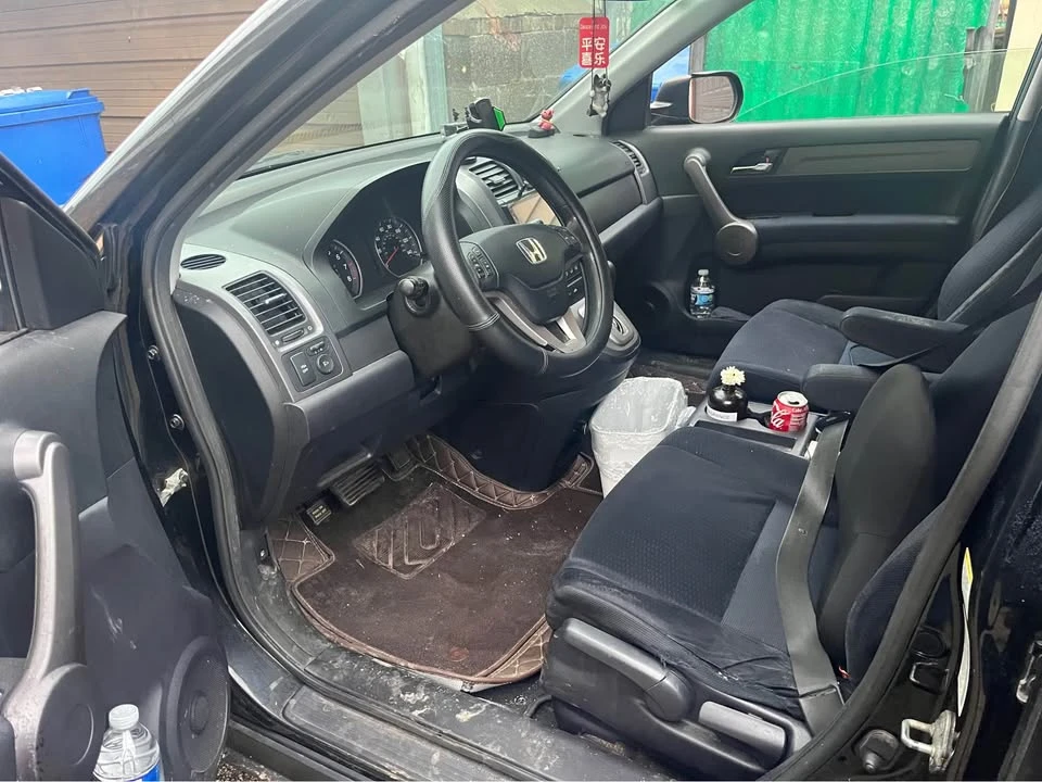 2009 Honda CR-V 3rd Gen - Image 6 of 10