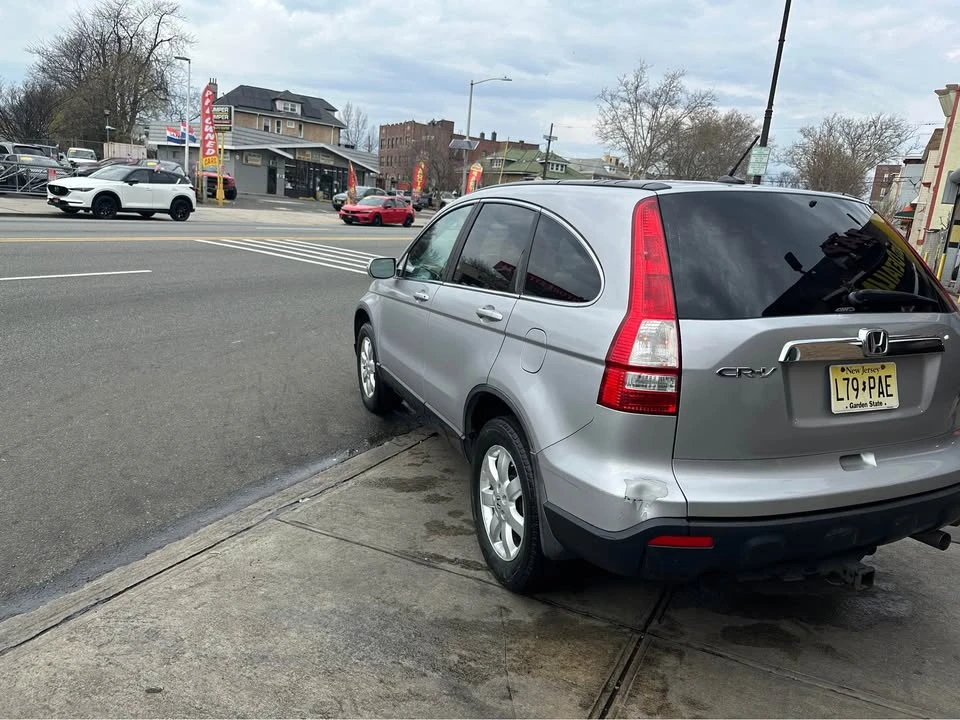 2009 Honda CR-V 3rd Gen - Image 17 of 20
