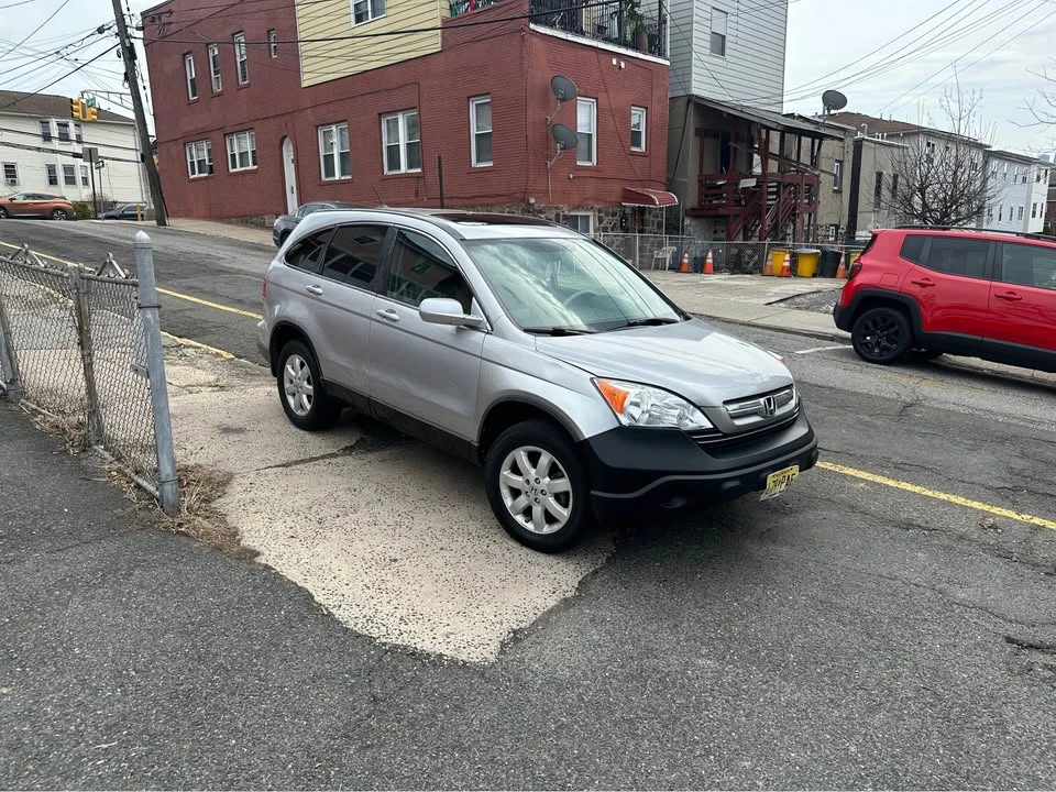 2009 Honda CR-V 3rd Gen - Image 2 of 20