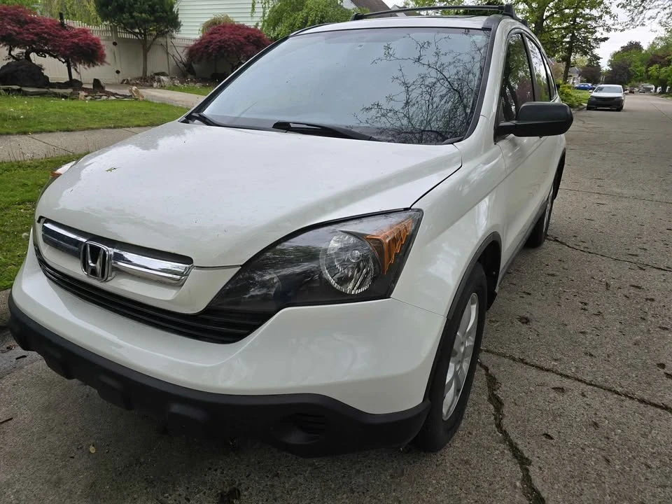 2009 Honda CR-V 3rd Gen - Image 2 of 15
