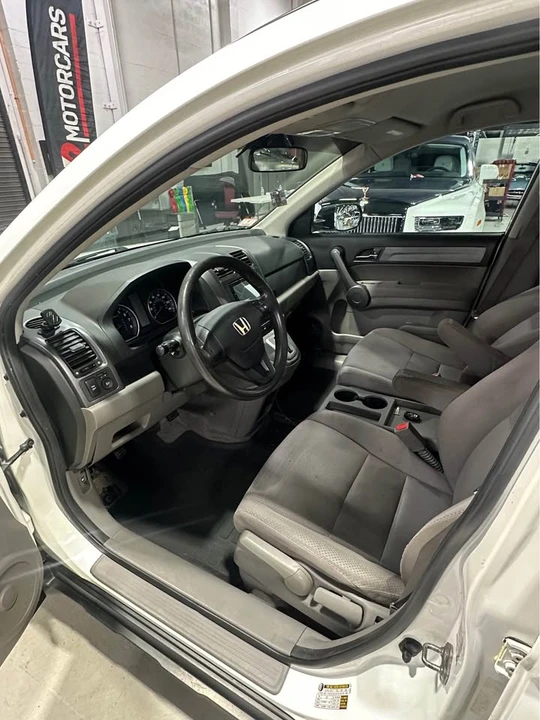 2009 Honda CR-V 3rd Gen - Image 4 of 12