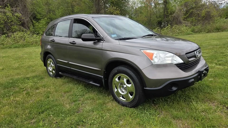 2009 Honda CR-V 3rd Gen - Image 2 of 20