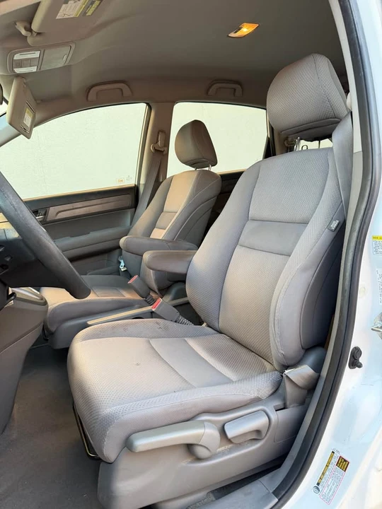 2009 Honda CR-V 3rd Gen - Image 11 of 13