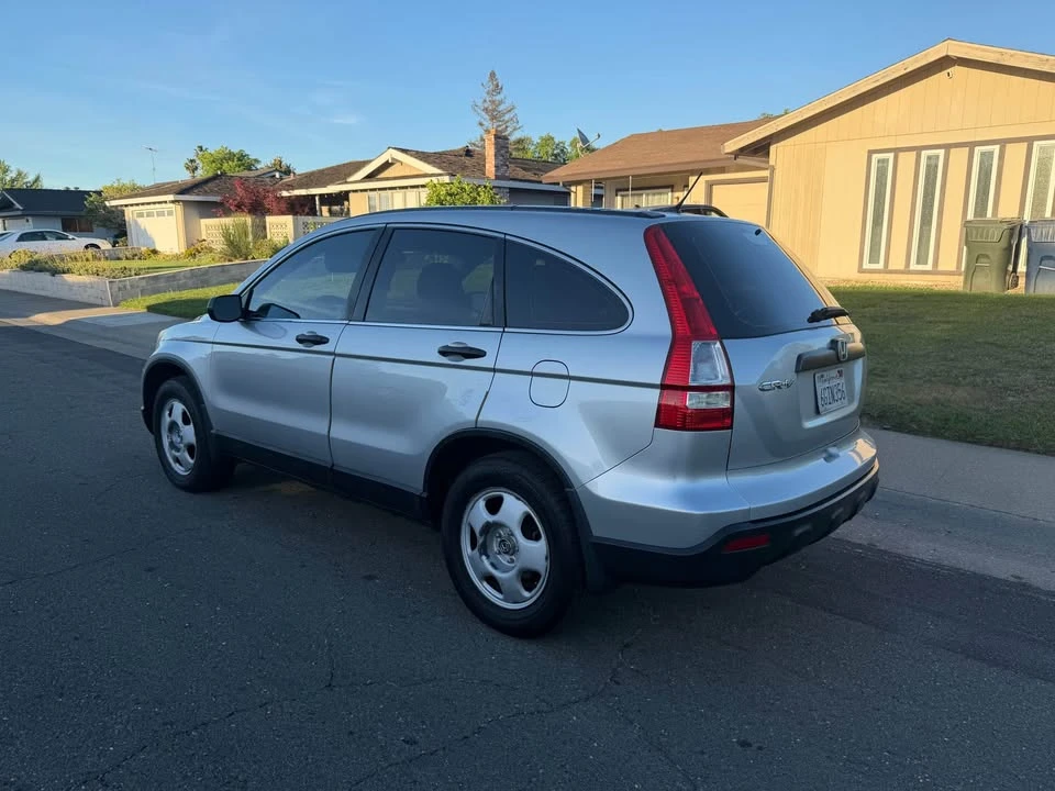 2009 Honda CR-V 3rd Gen - Image 5 of 13