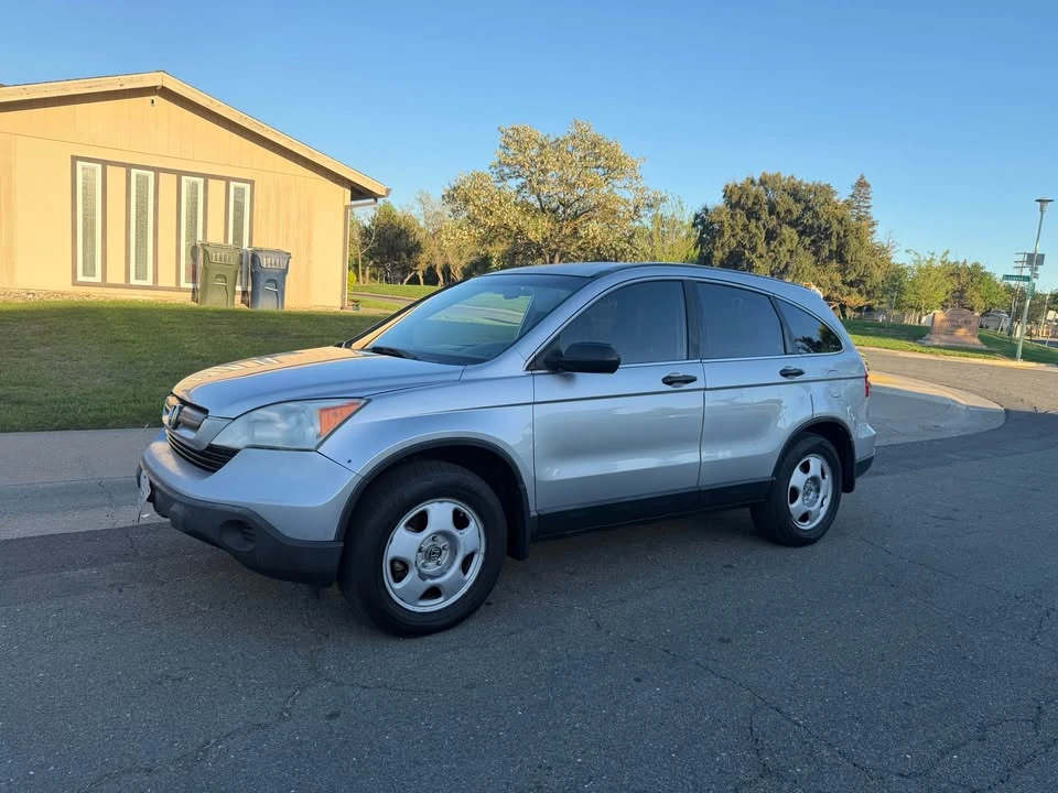 2009 Honda CR-V 3rd Gen - Image 3 of 13