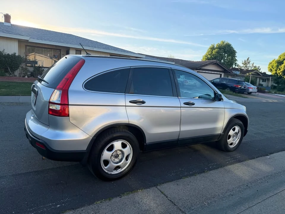 2009 Honda CR-V 3rd Gen - Image 9 of 13