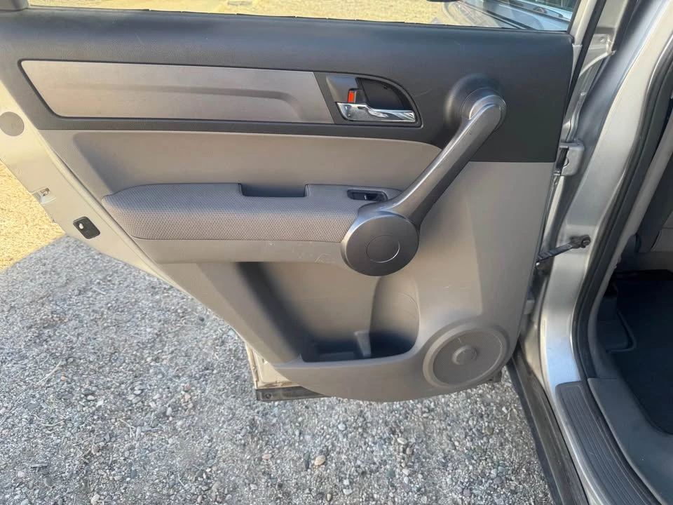 2009 Honda CR-V 3rd Gen - Image 11 of 13