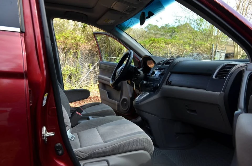 2009 Honda CR-V 3rd Gen - Image 10 of 15