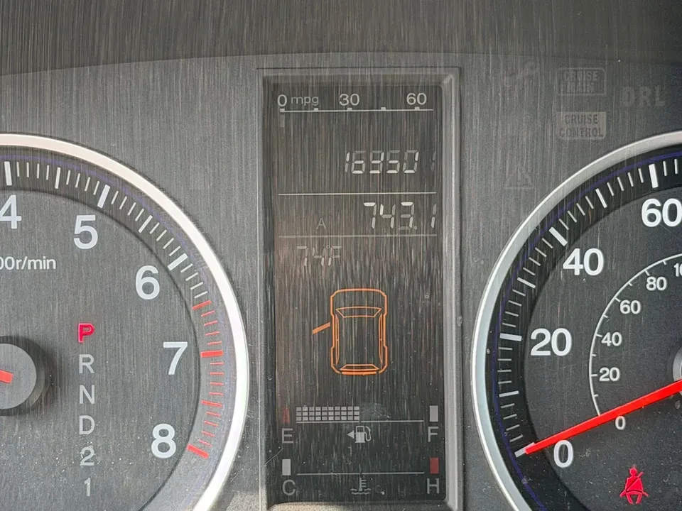 2009 Honda CR-V 3rd Gen - Image 6 of 8